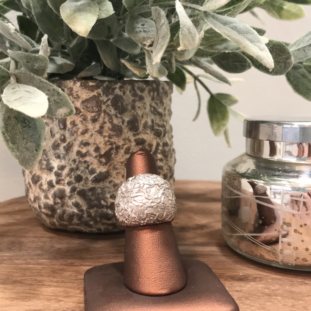 Size 7 sterling silver sparkle ring